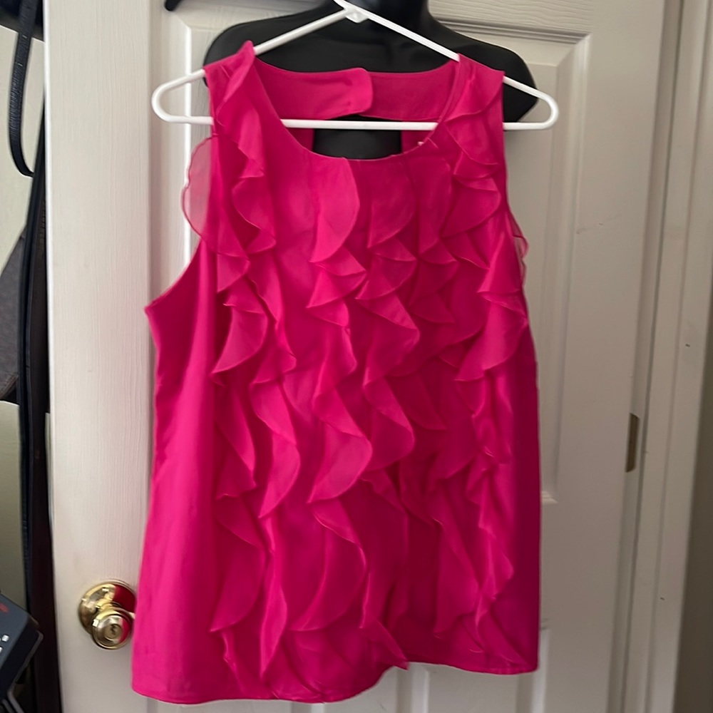 CATO Woman's Sleeveless Blouse Size 14/16W color Hot Pink